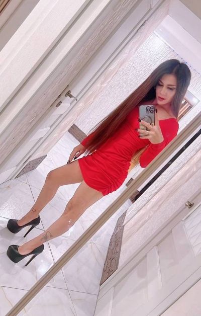 Транссексуалка Майя